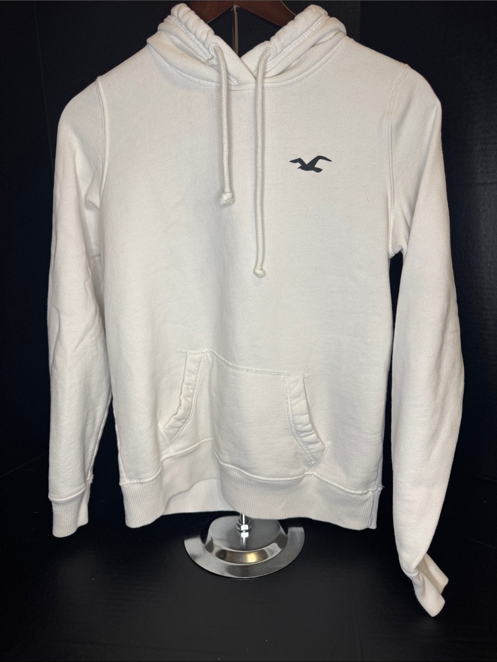 Hollister rare White California Hoodie with Navy Logo woman’s small
